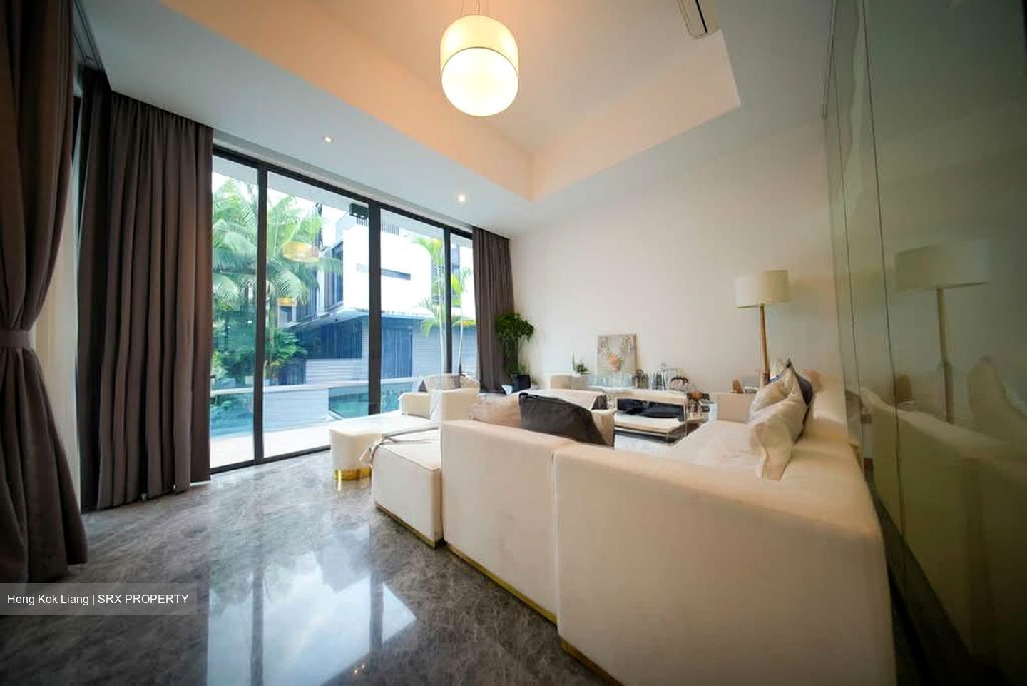 Sunrise Terrace (D28), Terrace #558938361